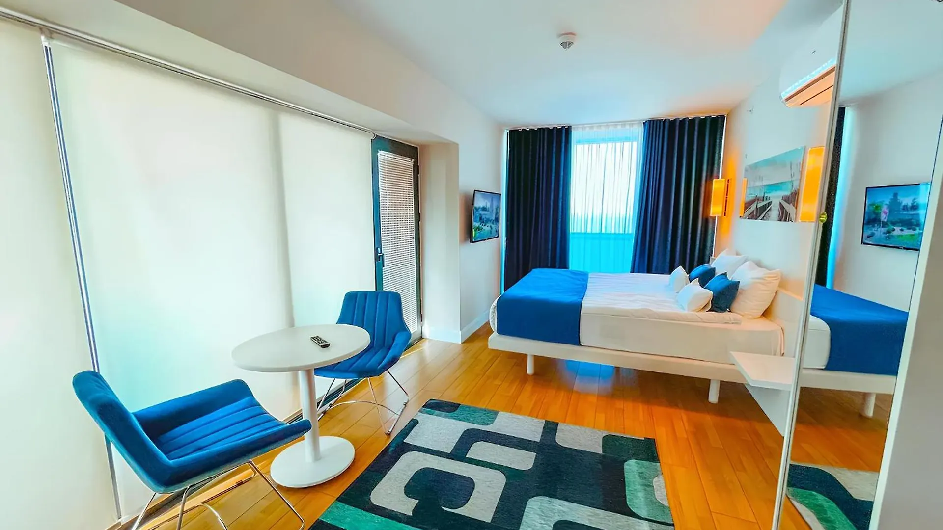 Orbi City Batumi Panorama Aparthotel 5*,  조지아