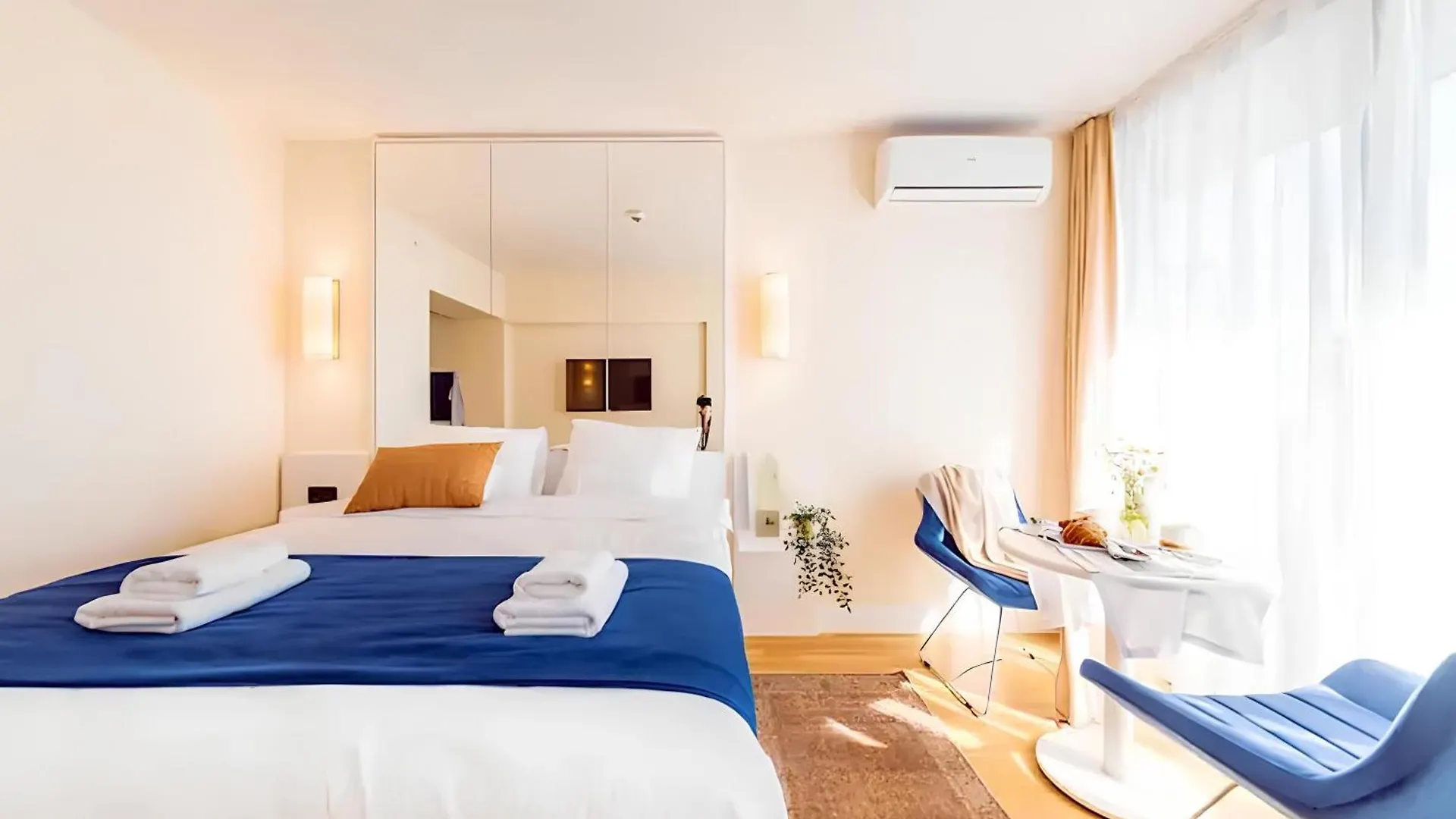 Orbi City Batumi Panorama Aparthotel 5*,  조지아